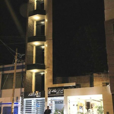צ'יקלאיו Villa Real Hotel & Suites מראה חיצוני תמונה